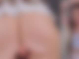 KateBleare's Live Sex Cam Show