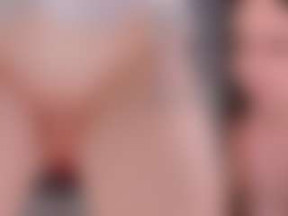 KateBleare's Live Sex Cam Show