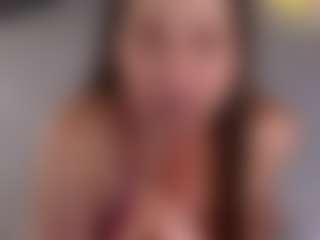 Live cam show with KateBleare - Bikini on Camming Site