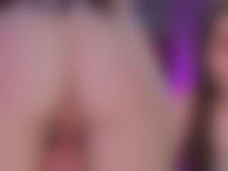 Live cam show with KateBleare - Bikini on Cam Slut