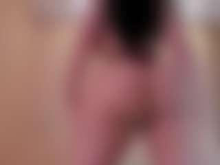 Live cam show with KatheMillerr - Living Room on livesuperchat.net