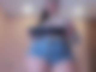 Live cam show with KatheMillerr - Living Room on xfollow cams