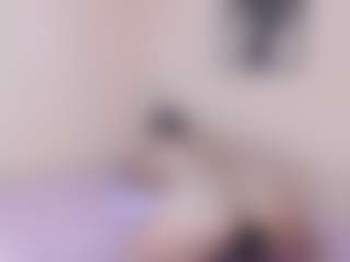 Live cam show with KatheMillerr - Living Room on sexylivex.com