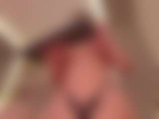 Samaantha-White's Live Sex Cam Show