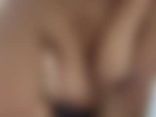 Samaantha-White's Live Sex Cam Show