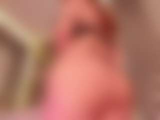 Live cam show with Samaantha-White - Wet on mypornchat.com