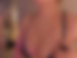 Samaantha-White's Live Sex Cam Show