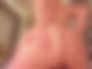 Samaantha-White's Live Sex Cam Show