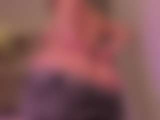 Samaantha-White's Live Sex Cam Show
