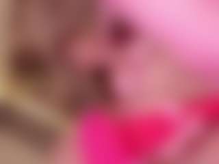 Live cam show with Samaantha-White - Big Tits on Strip Flash - Live Sex Shows
