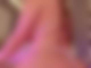 Live cam show with Samaantha-White - Mature on CamClone