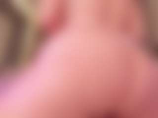 Live cam show with Samaantha-White - Mature on CamClone