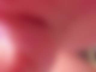 Live cam show with Samaantha-White - Dildo on StripNow