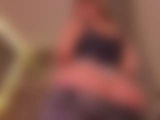 Samaantha-White's Live Sex Cam Show