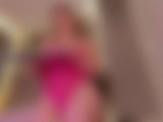 Live cam show with Samaantha-White - Spank on Taboo Cams XXX