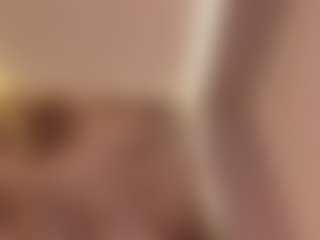 Live cam show with Samaantha-White - Big Tits on CamClone