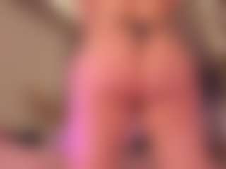 Samaantha-White's Live Sex Cam Show