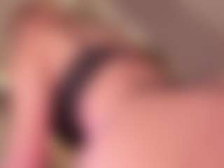 Samaantha-White's Live Sex Cam Show