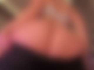 Samaantha-White's Live Sex Cam Show