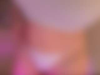 Live cam show with Samaantha-White - Mature on fuck-show.com