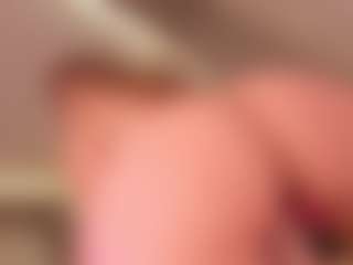 Samaantha-White's Live Sex Cam Show