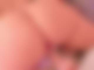 Live cam show with Samaantha-White - Full Nudity on Mixed Magazine Live