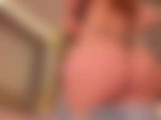 Live cam show with Samaantha-White - Ass Bouncing on Camiplay Live