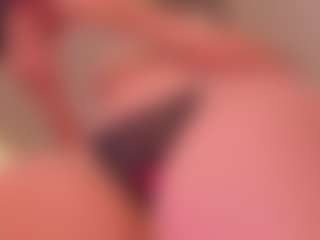 Live cam show with Samaantha-White - Facial on Streamer API