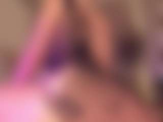 Samaantha-White's Live Sex Cam Show