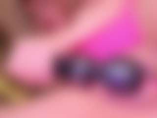 Live cam show with Samaantha-White - Lovense on CSO-WL