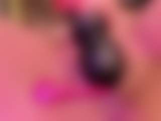 Samaantha-White's Live Sex Cam Show