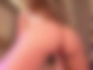 Samaantha-White's Live Sex Cam Show