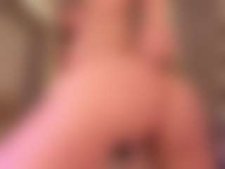 Samaantha-White's Live Sex Cam Show