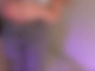 Live cam show with Samaantha-White - Big Tits on Strip Flash - Live Sex Shows