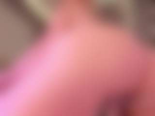 Live cam show with Samaantha-White - Tease Toys on Dare Cams