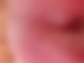 Live cam show with Samaantha-White - Spank on TeamSkeetLive