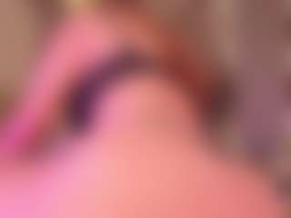 Samaantha-White's Live Sex Cam Show