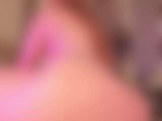Live cam show with Samaantha-White - Spank Blonde Hair on Mixed Magazine Live