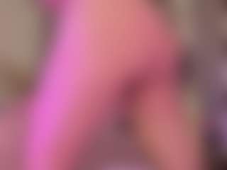 Samaantha-White's Live Sex Cam Show