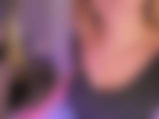 Live cam show with Samaantha-White - Full Nudity on Camsoda