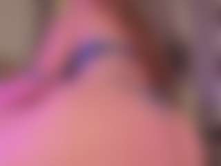 Live cam show with Samaantha-White - BBW HD on galaxygirlnitro.com