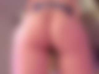 Samaantha-White's Live Sex Cam Show