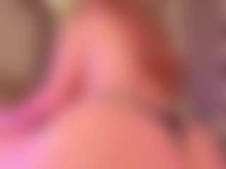 Live cam show with Samaantha-White - Mature on SxyPornLive