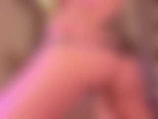 Live cam show with Samaantha-White - Lovense on eurowanks.com