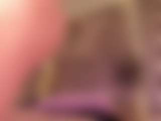 Samaantha-White's Live Sex Cam Show