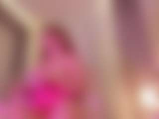 Live cam show with Samaantha-White - Brown Eyes Mature on Camsoda