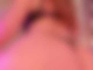 Samaantha-White's Live Sex Cam Show