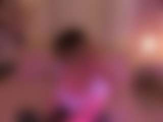 Live cam show with Samaantha-White - Mature on Camsoda