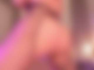 Samaantha-White's Live Sex Cam Show