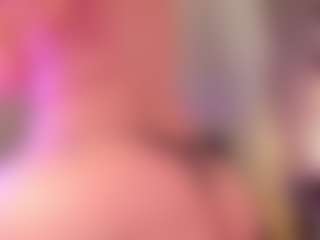 Live cam show with Samaantha-White - Big Tits on MyBangCams